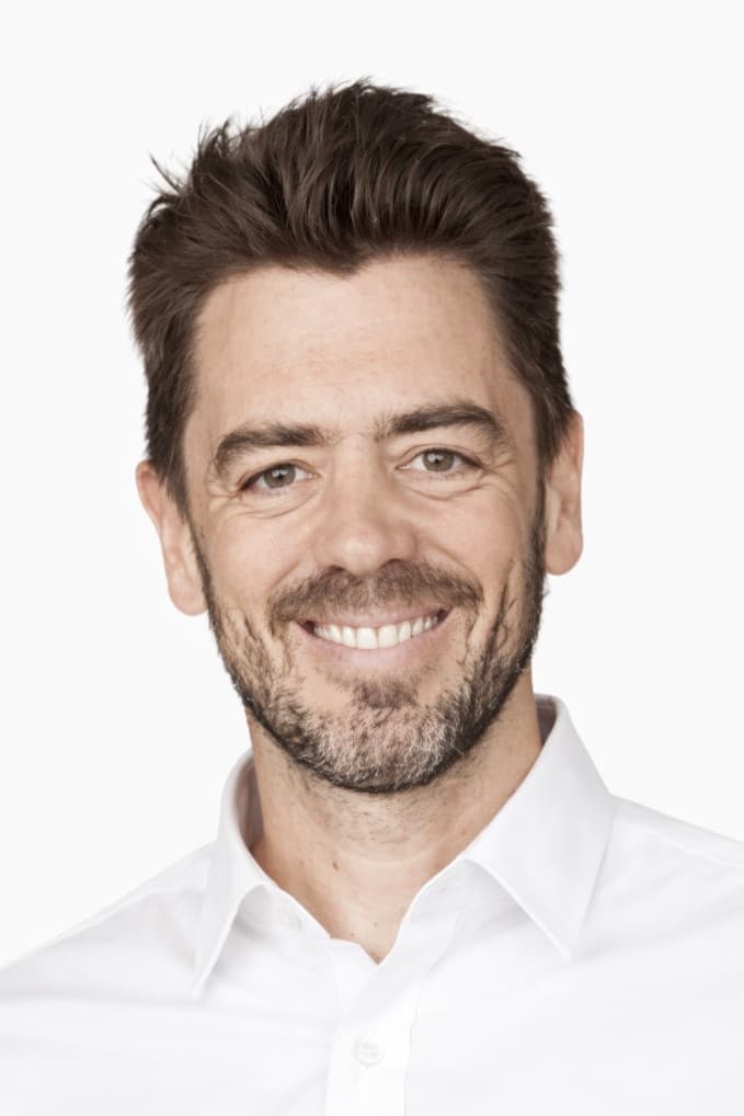 Portrait photo of Peter